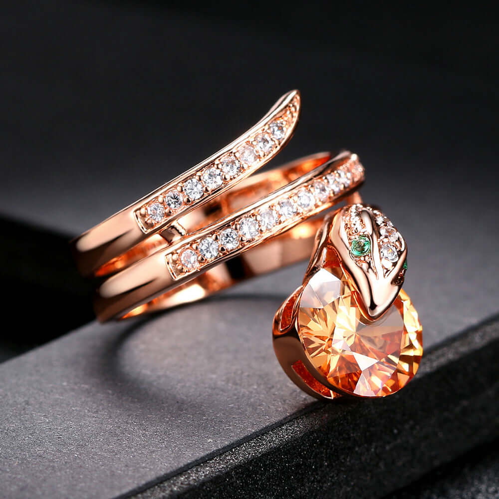 Retro Snake-shaped Women's Ring ZirconCJLX233794328BYRetro Snake-shaped Women's Zircon Ring - Stylish Elegance