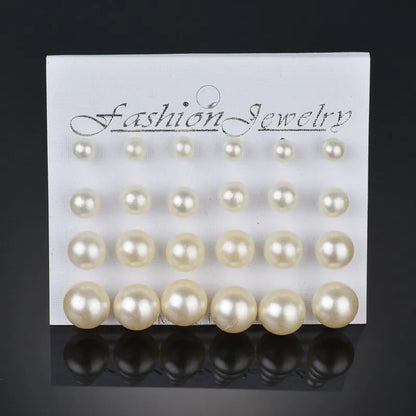 Women’s Pearl & Stud Earrings Set