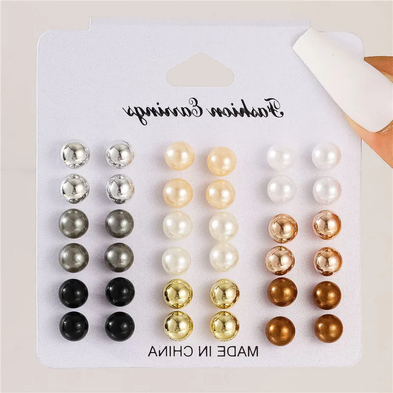 Women’s Pearl & Stud Earrings Set