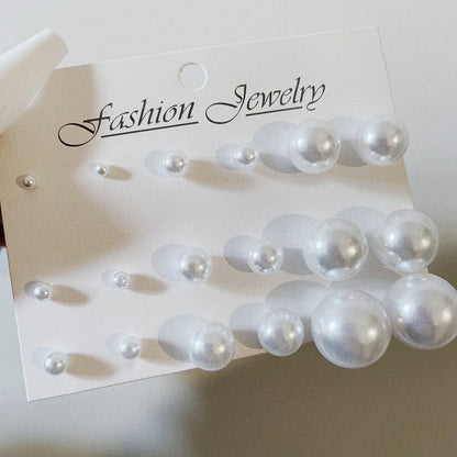 Women’s Pearl & Stud Earrings Set