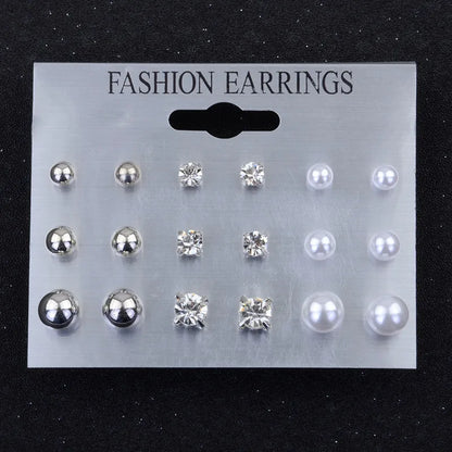 Women’s Pearl & Stud Earrings Set