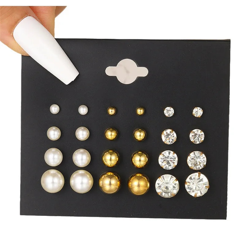 Women’s Pearl & Stud Earrings Set