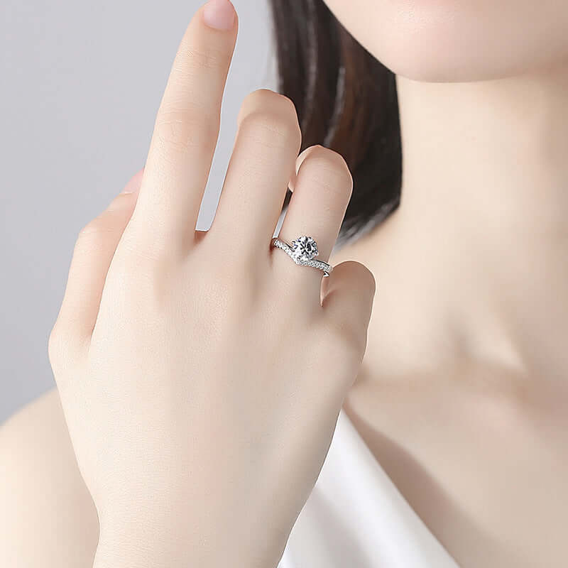 S925 Silver Simulated Moissanite Diamond RingCJLX233698403CXS925 Silver Simulated Moissanite Diamond Ring